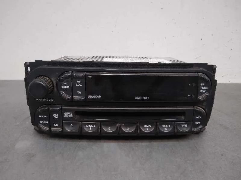 Sistema Audio / Radio Cd para Jeep Cherokee (Kj)