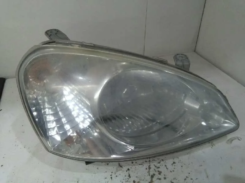 Faro Derecho para Tata Indica