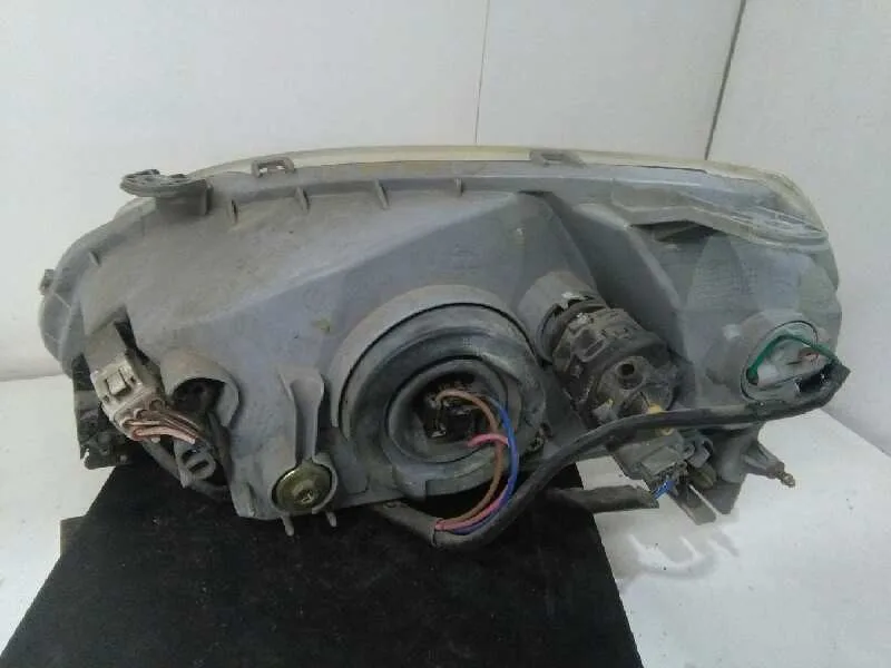 Faro Derecho para Tata Indica
