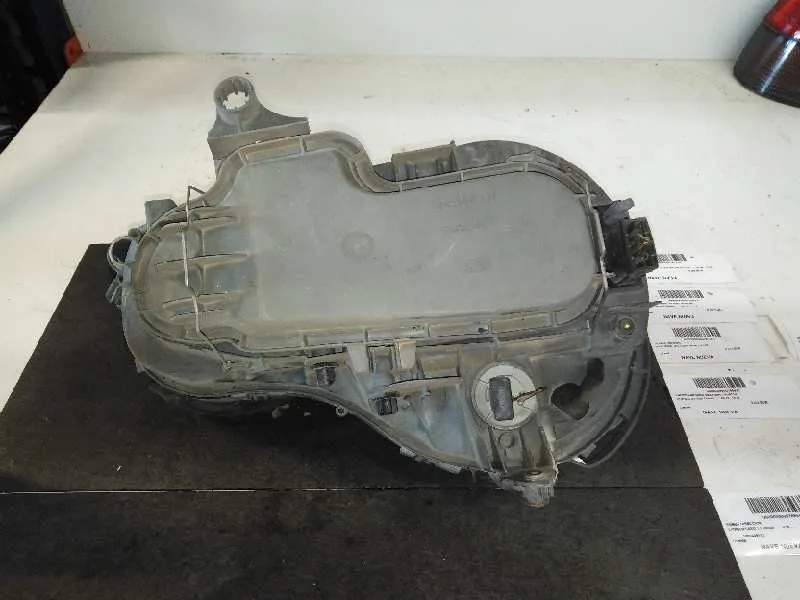 Faro Izquierdo para Mercedes-Benz Clase E (W210) Berlina
