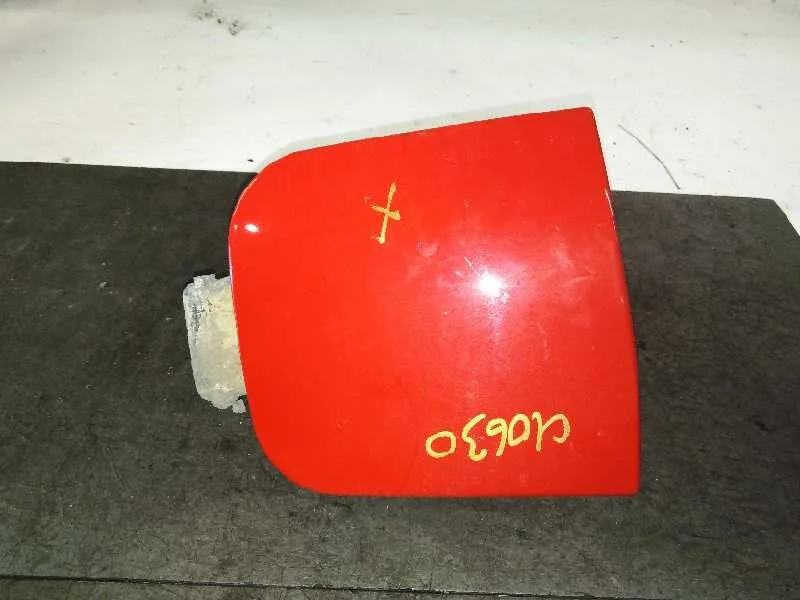 Tapa Exterior Combustible para Seat Arosa (6H1)
