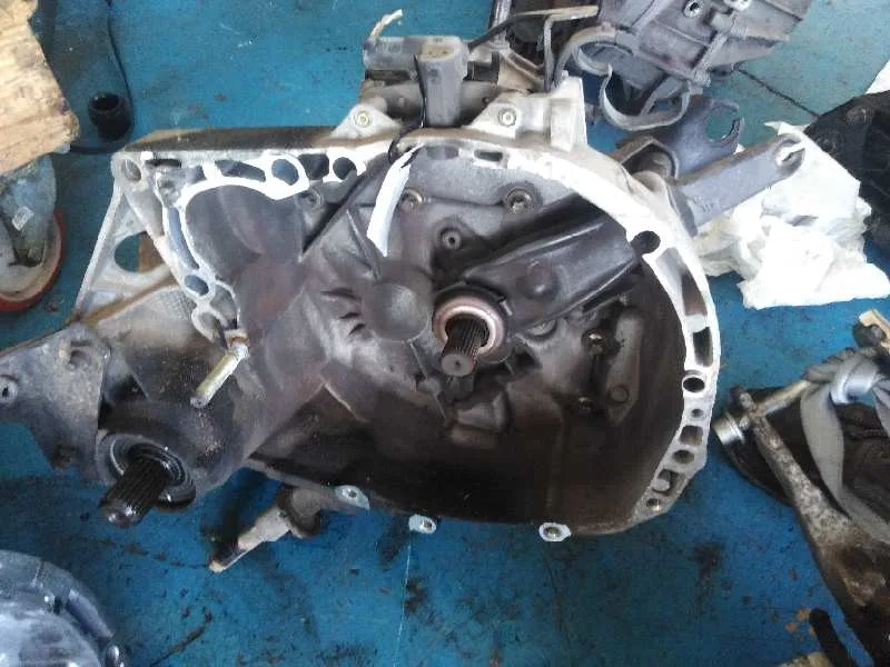 Caja Cambios para Renault Clio Ii Fase Ii (B/Cb0)