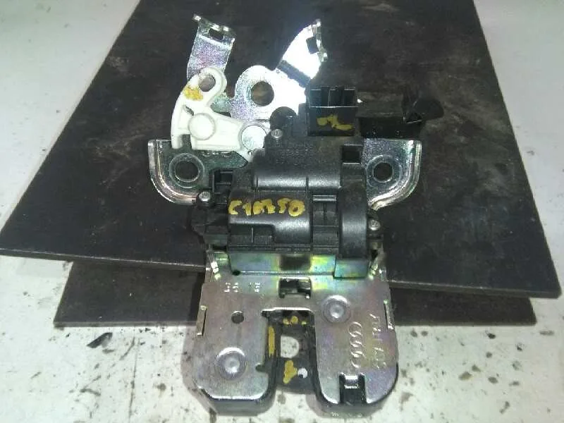 Cerradura Maletero / Porton para Seat Ibiza St (6P8)