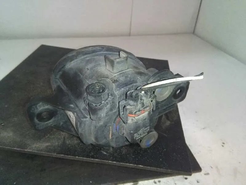 Faro Antiniebla Izquierdo para Renault Clio Ii Fase Ii (B/Cb0)