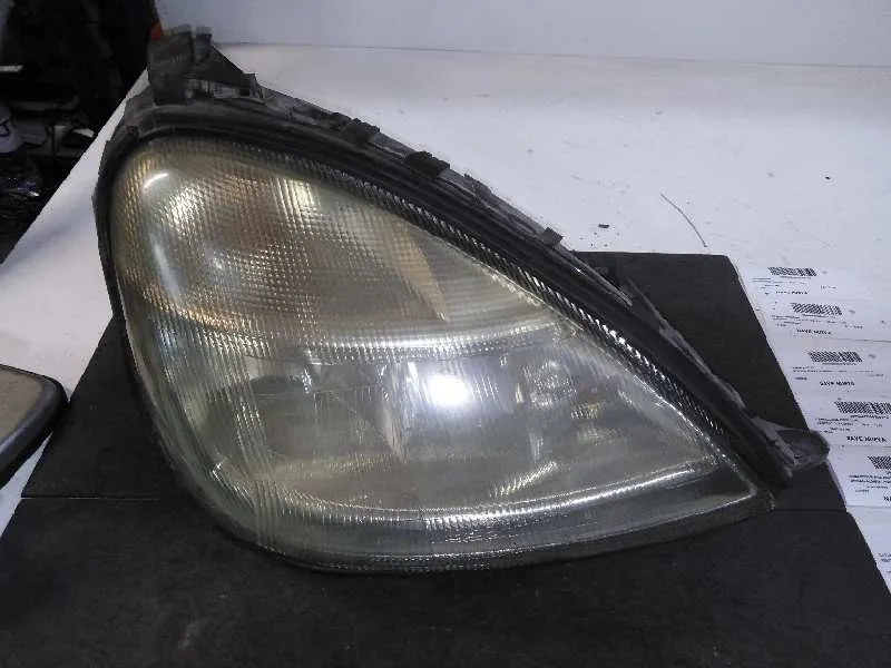 Faro Derecho para Mercedes-Benz Clase A (W168)