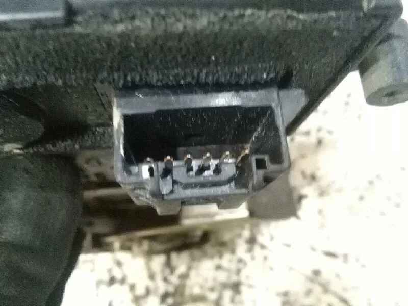 Cerradura Puerta Trasera Izquierda para Mazda 6 Berlina (Gg)