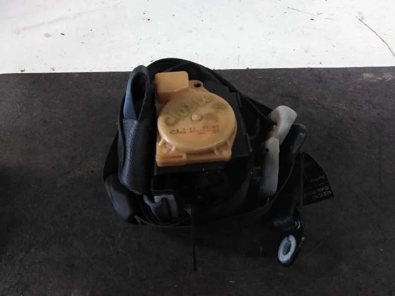 Cinturon Seguridad Delantero Derecho para Toyota Corolla (E12)