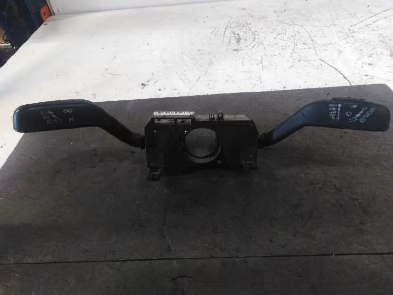Mando Multifuncion para Seat Ibiza (6J5)