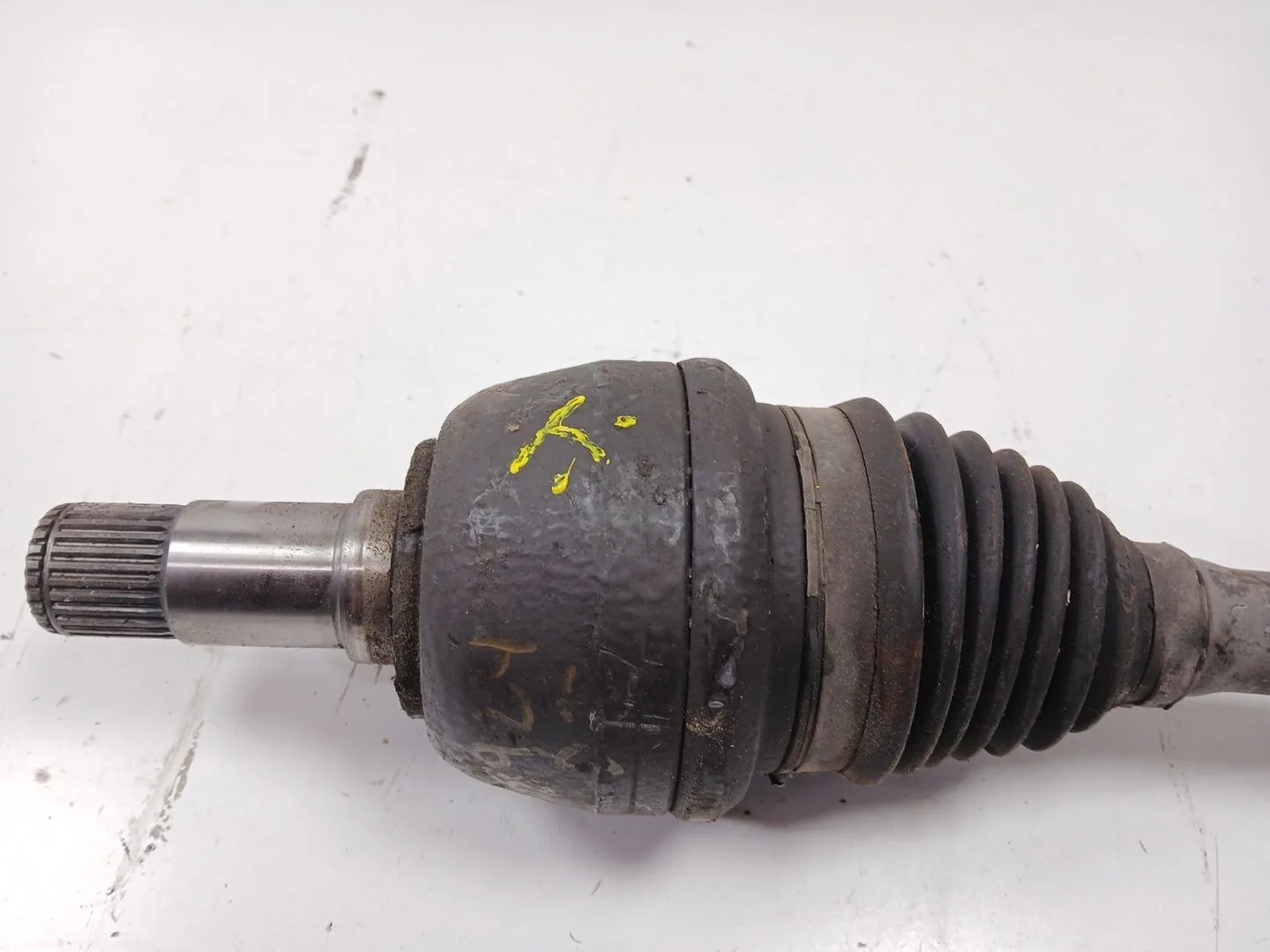 Transmision Delantera Izquierda para Mercedes-Benz Clase Cla (W117)