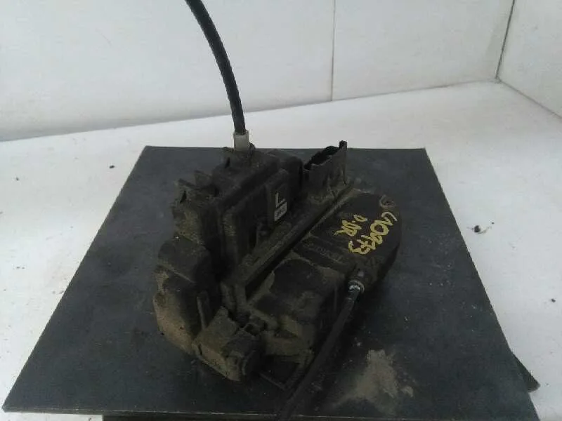 Cerradura Puerta Delantera Derecha para Nissan Micra (K12E)
