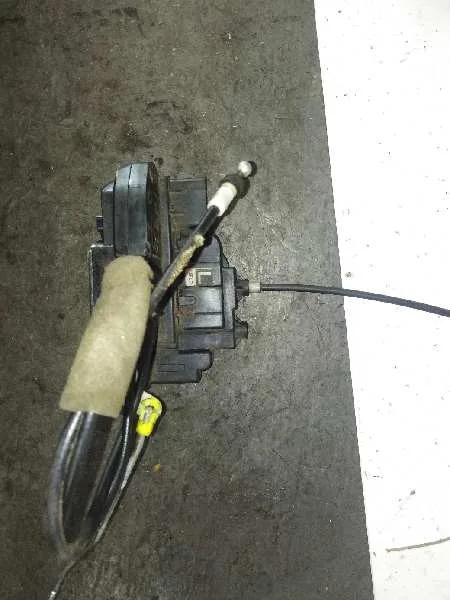 Cerradura Puerta Delantera Izquierda para Nissan Micra (K12E)