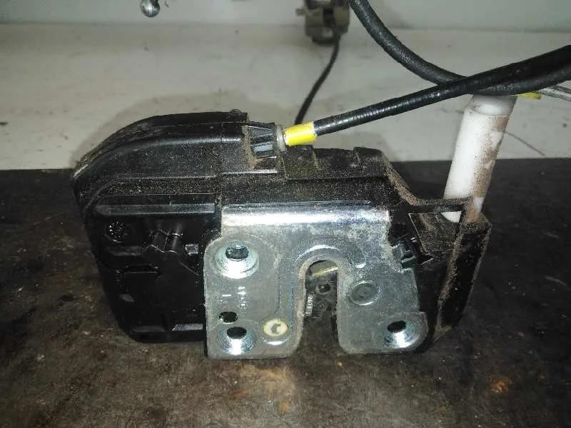 Cerradura Puerta Delantera Izquierda para Nissan Micra (K12E)