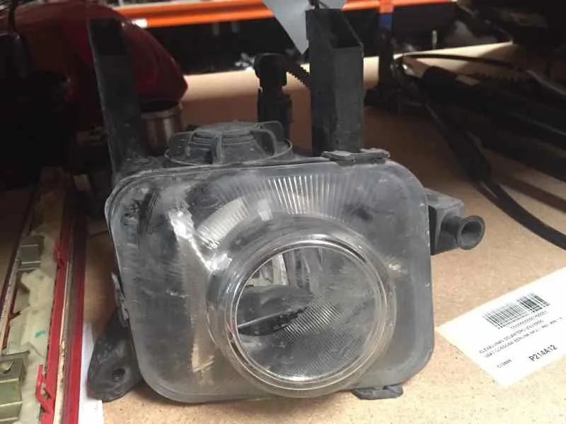 Faro Antiniebla Izquierdo para Toyota Prius (Nhw30)