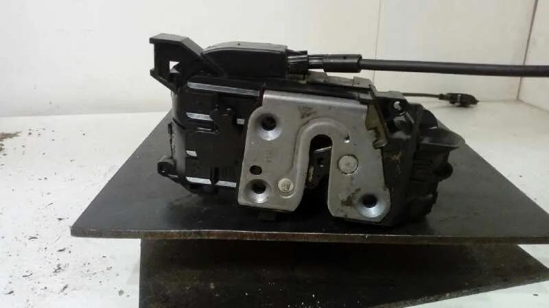 Cerradura Puerta Delantera Izquierda para Renault Clio Iii