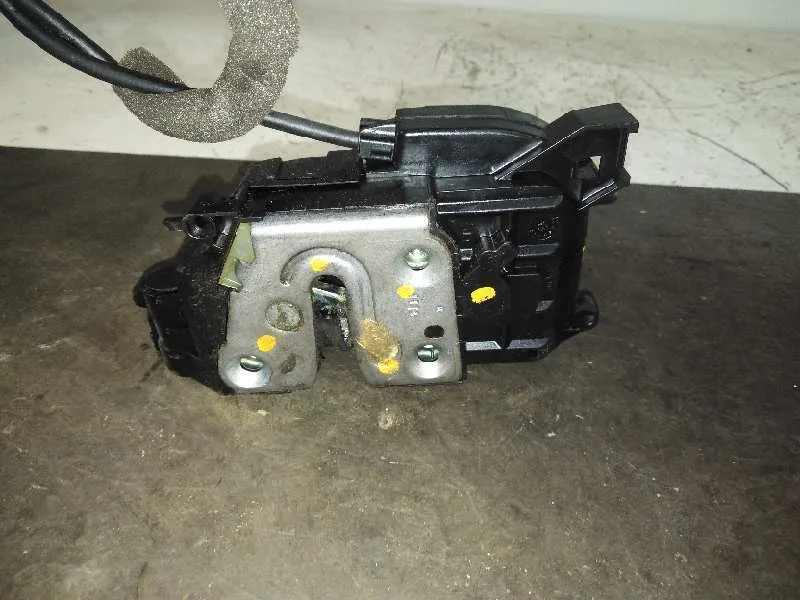 Cerradura Puerta Trasera Derecha para Renault Clio Iii