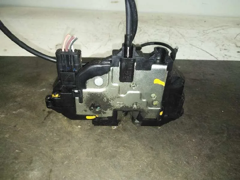 Cerradura Puerta Trasera Derecha para Renault Clio Iii
