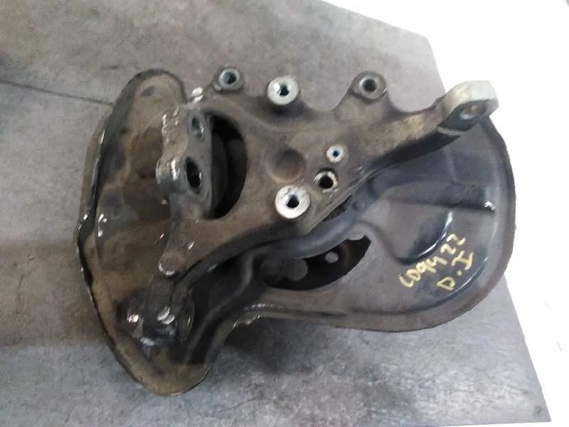 Mangueta Delantera Izquierda para Mercedes-Benz Clase C (W204) Berlina