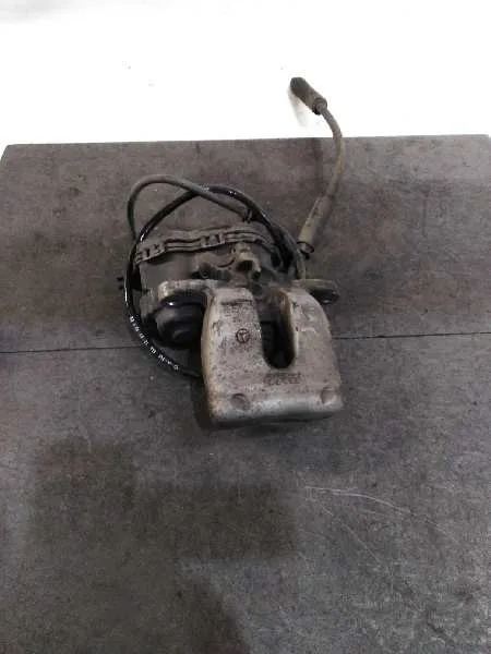 Pinza Freno Trasera Derecha para Mercedes-Benz Clase Cla (W117)