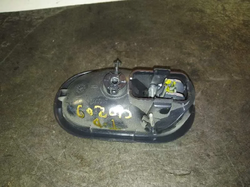 Maneta Interior Trasera Derecha para Renault Clio Iii