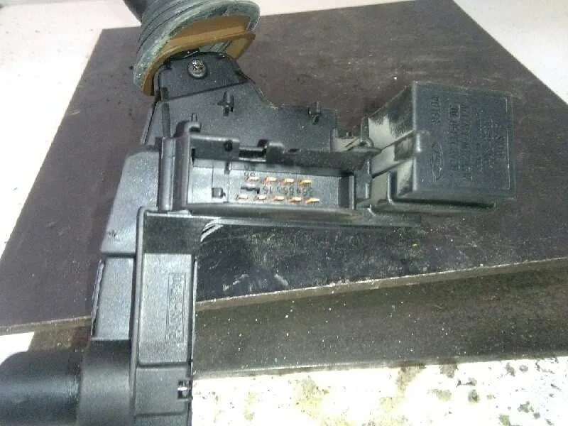 Mando Intermitentes para Ford Mondeo Berlina (Gd)