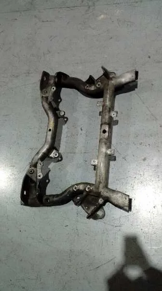 Puente Delantero para Mercedes-Benz Clase C (W204) Berlina