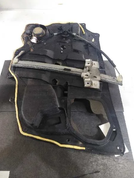 Elevalunas Delantero Izquierdo para Mazda 2 Berlina (Dy)