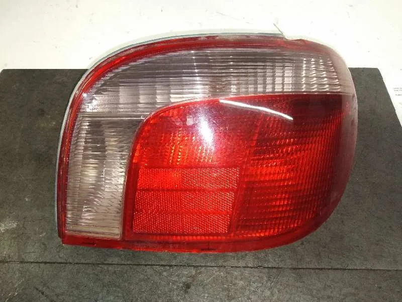 Piloto Trasero Derecho para Toyota Yaris (Ncp1/Nlp1/Scp1)