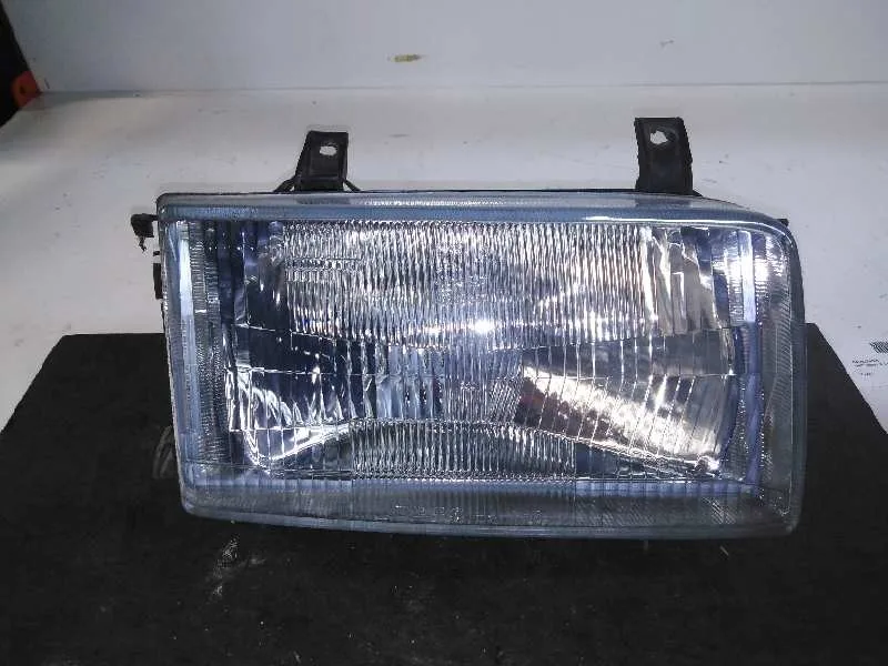 Faro Derecho para Volkswagen T4 Transporter/Furgoneta (Mod. 1991)