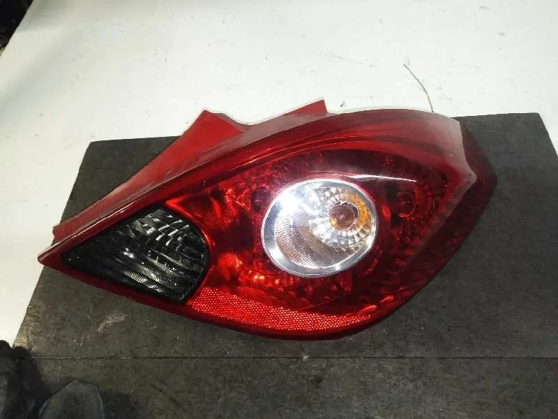 Piloto Trasero Derecho para Opel Corsa D
