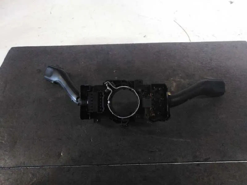 Mando Multifuncion para Seat Toledo (1M2)