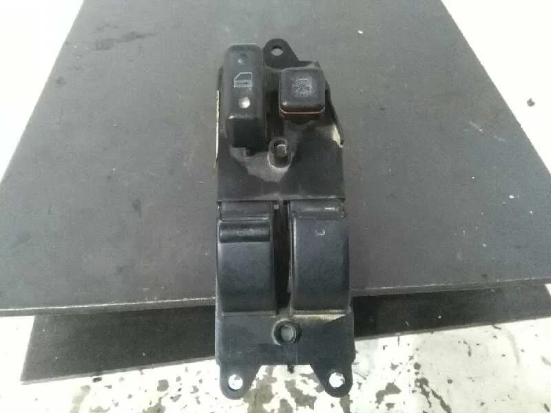 Mando Elevalunas Delantero Izquierdo para Toyota Corolla (E12)