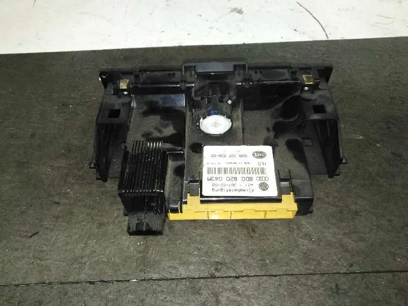 Mando Climatizador para Audi A4 Berlina (B5)