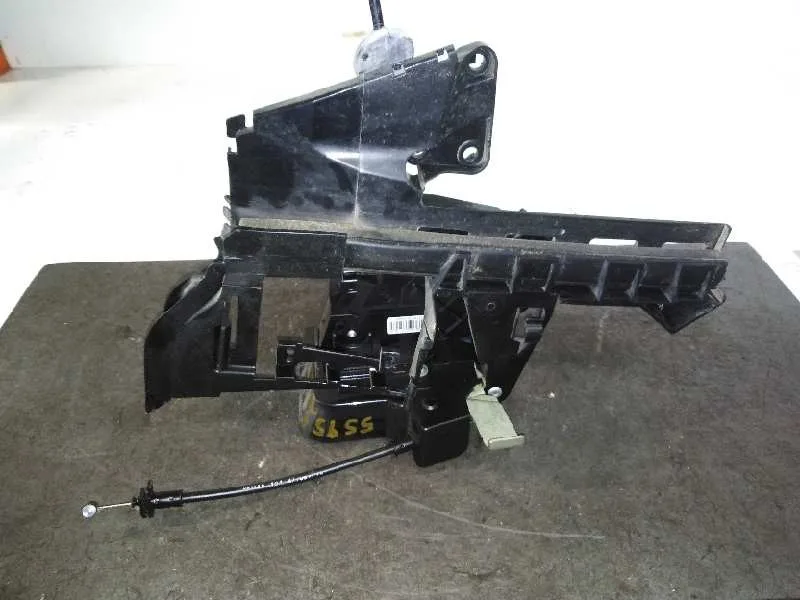 Cerradura Puerta Trasera Derecha para Ford Focus Lim. (Cb4)