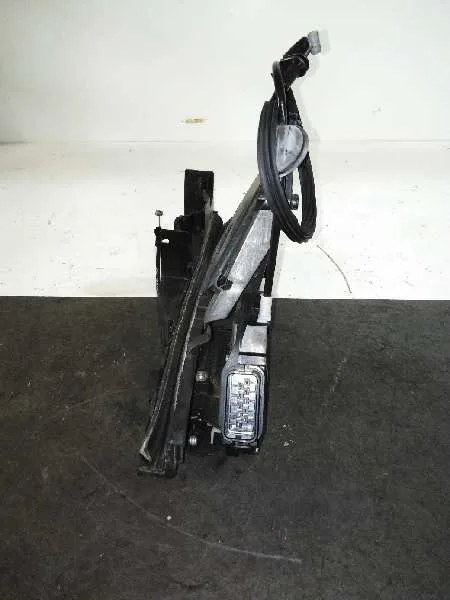 Cerradura Puerta Delantera Derecha para Ford Focus Lim. (Cb4)
