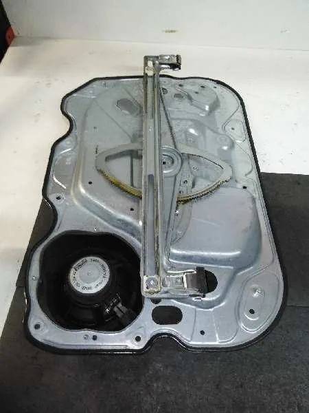 Elevalunas Delantero Derecho para Ford Focus Lim. (Cb4)