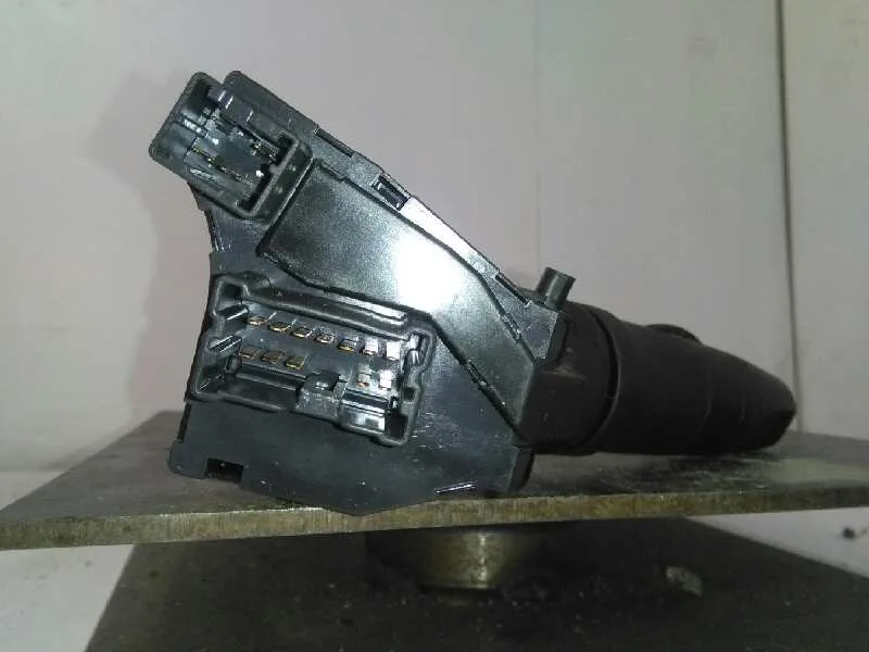 Mando Luces para Nissan Almera (N16/E)