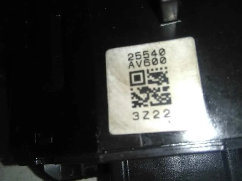 Mando Luces para Nissan Almera (N16/E)