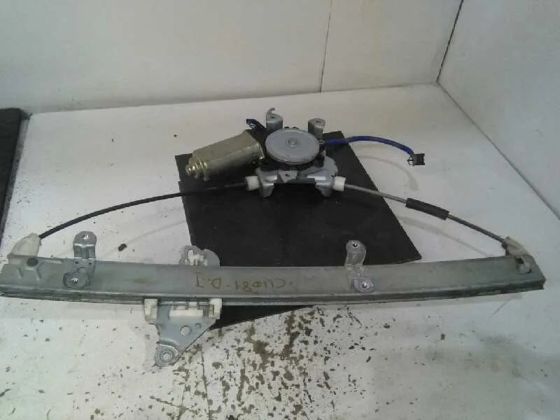 Elevalunas Delantero Izquierdo para Nissan Almera (N16/E)