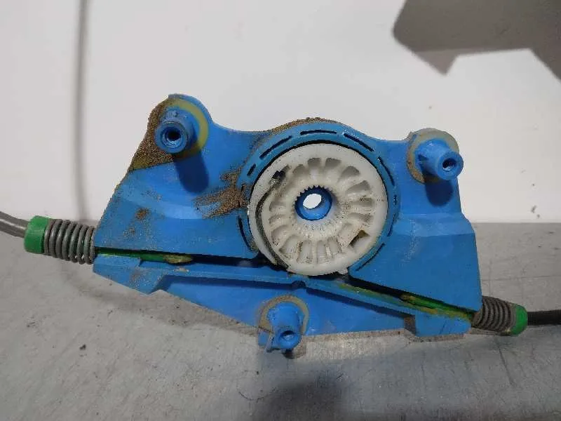 Elevalunas Trasero Derecho para Audi A4 Avant (8E)