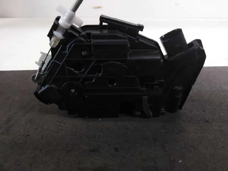 Cerradura Puerta Delantera Derecha para Seat Ibiza (6J5)