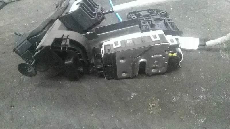 Cerradura Puerta Delantera Derecha para Mercedes-Benz Clase Gla (W156)