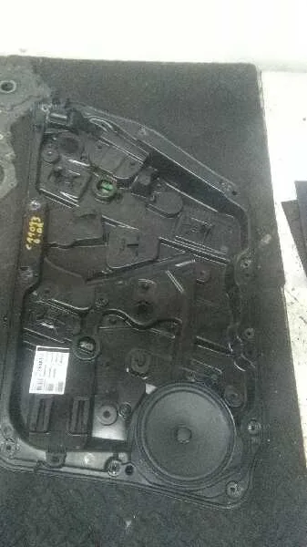 Elevalunas Delantero Derecho para Mercedes-Benz Clase Gla (W156)
