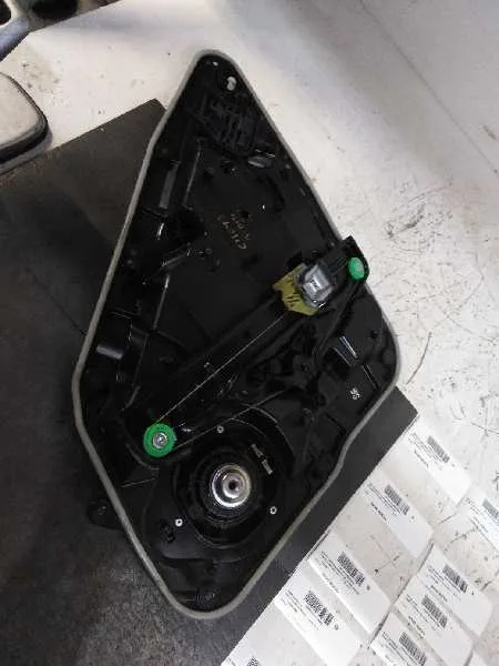 Elevalunas Trasero Derecho para Mercedes-Benz Clase Gla (W156)