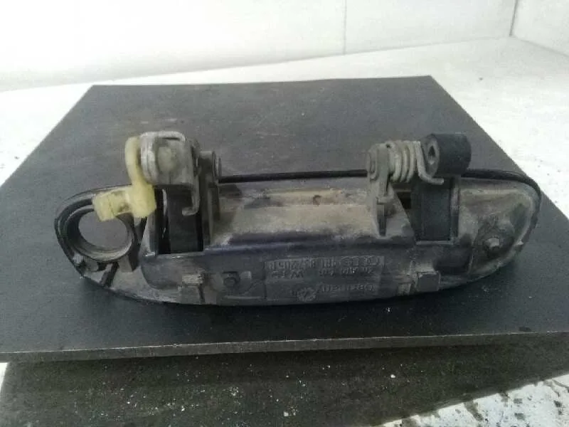 Maneta Exterior Delantera Izquierda para Audi A4 Berlina (B5)