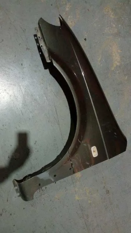 Aleta Delantera Izquierda para Kia Carnival Ii