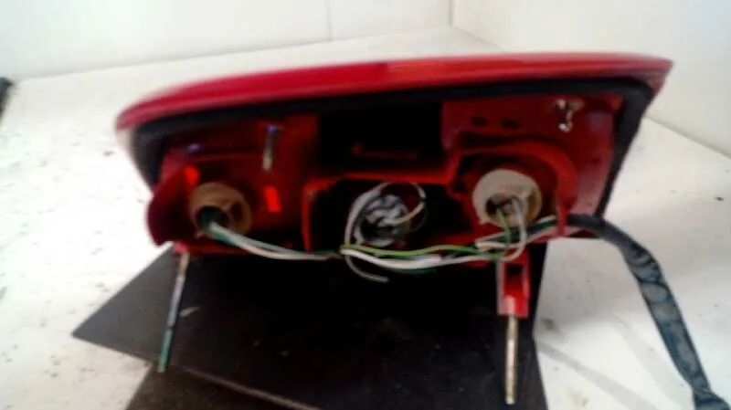 Piloto Trasero Izquierdo para Toyota Rav 4 (A2)