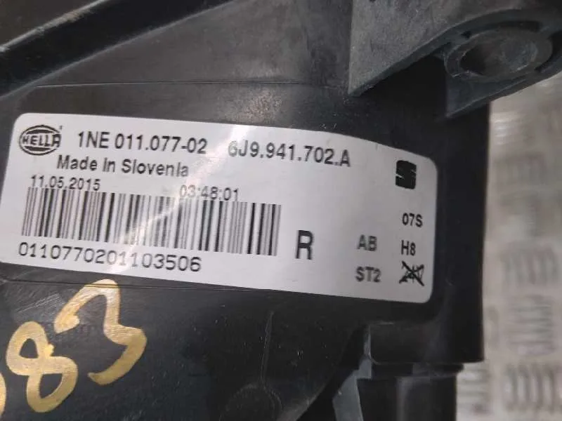 Faro Antiniebla Derecho para Seat Ibiza (6J5)