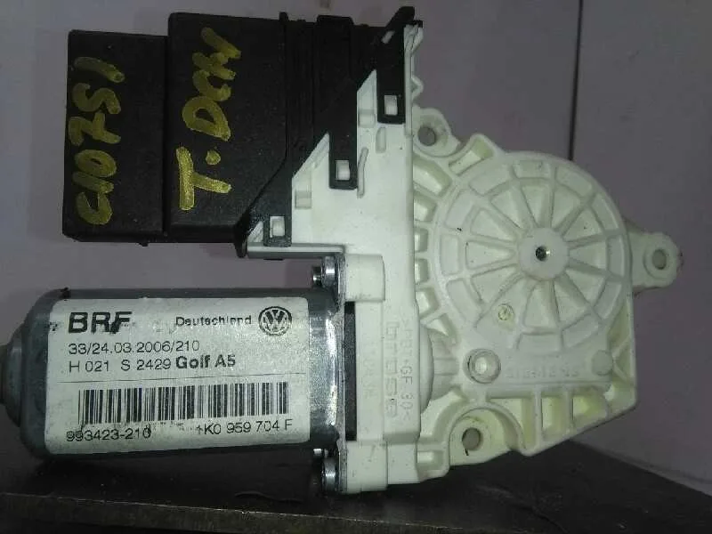 Motor Elevalunas Trasero Derecho para Volkswagen Golf V Berlina (1K1)