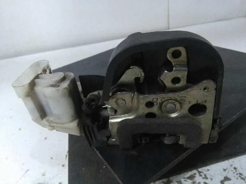 Cerradura Puerta Delantera Derecha para Alfa Romeo 147 (190)
