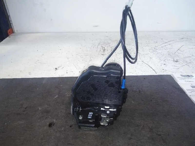 Cerradura Puerta Trasera Derecha para Toyota Auris